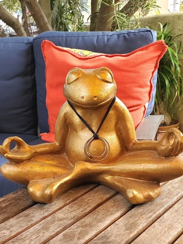 zen from with silver circle necklace