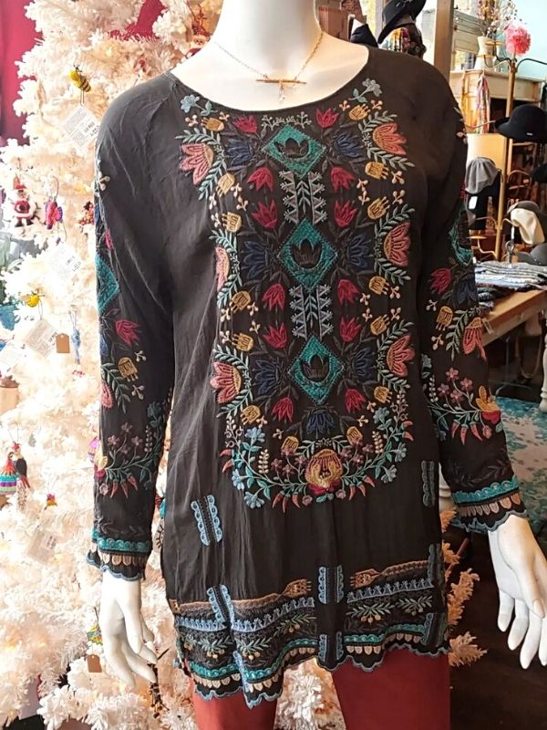 embroidered top with artisan bar necklace